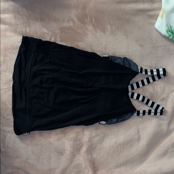 Lululemon built in bra tank - Picture 2 of 7